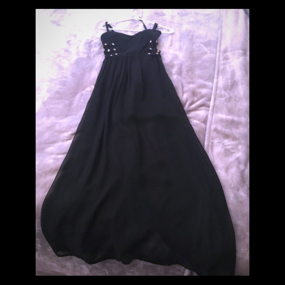 Black skinny strap long dress